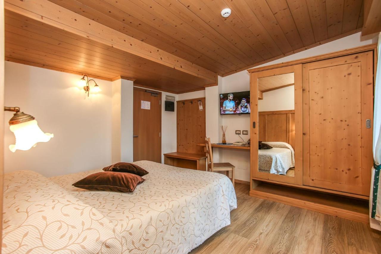 Albergo Adele Bormio Esterno foto