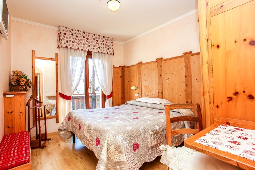 Albergo Adele Bormio Esterno foto