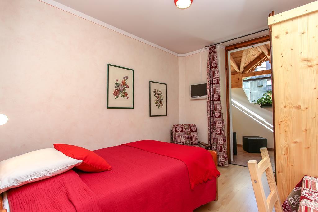 Albergo Adele Bormio Esterno foto