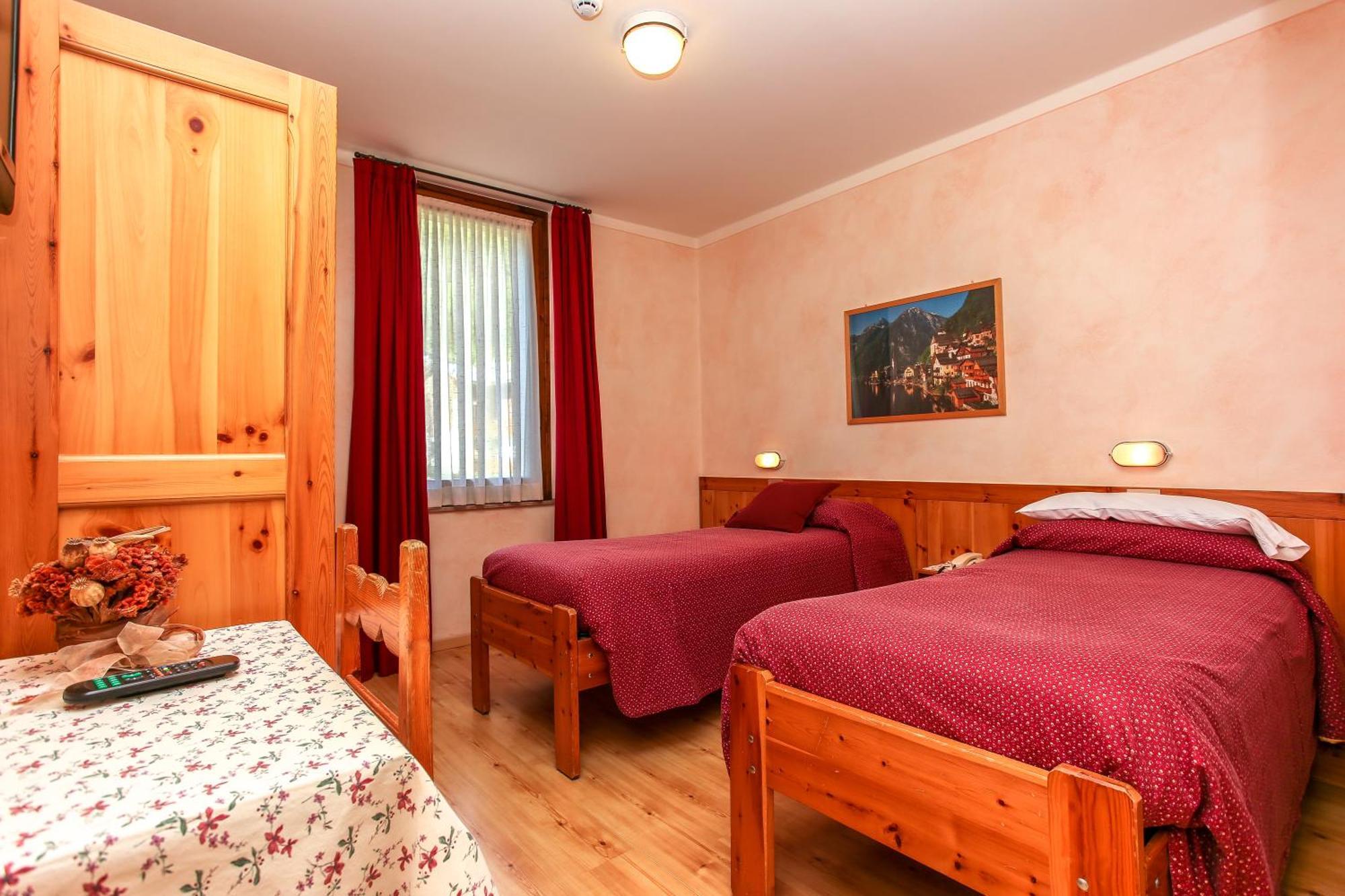 Albergo Adele Bormio Esterno foto